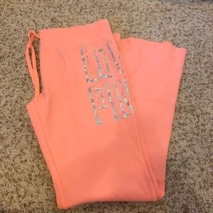 Love pink lounge pant